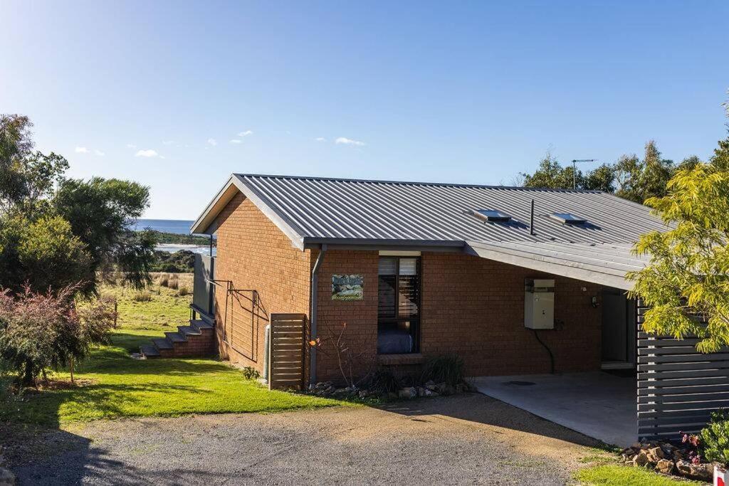 Beach Break - Diamond Island Bicheno Exterior photo